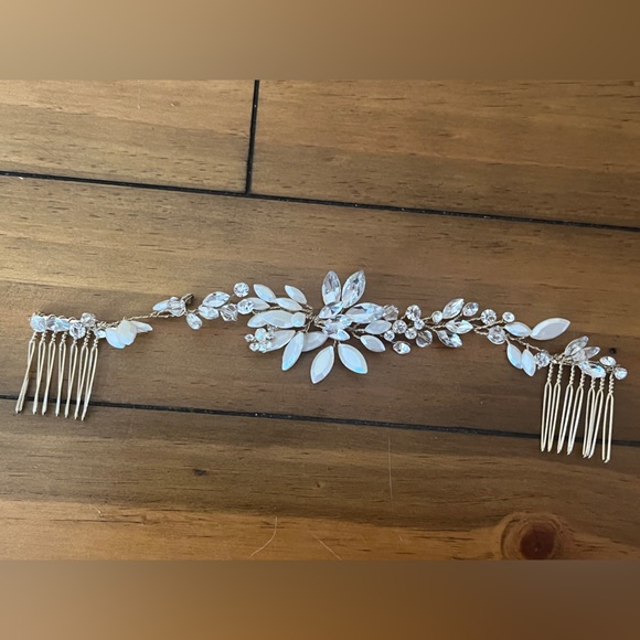 NWOT! Brides & Hairpins RHEA HALO COMB gold bridal comb - Picture 10 of 11